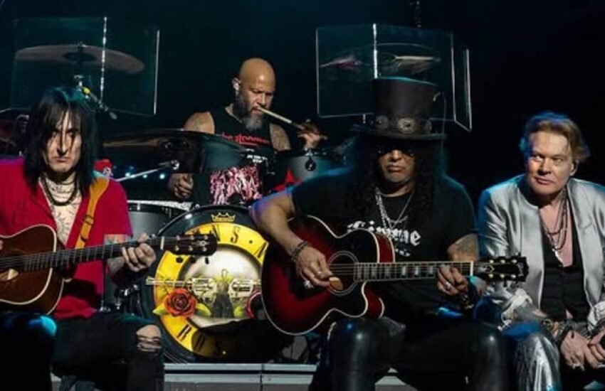 Guns N’ Roses 32 yıl sonra İstanbul’da konser verecek